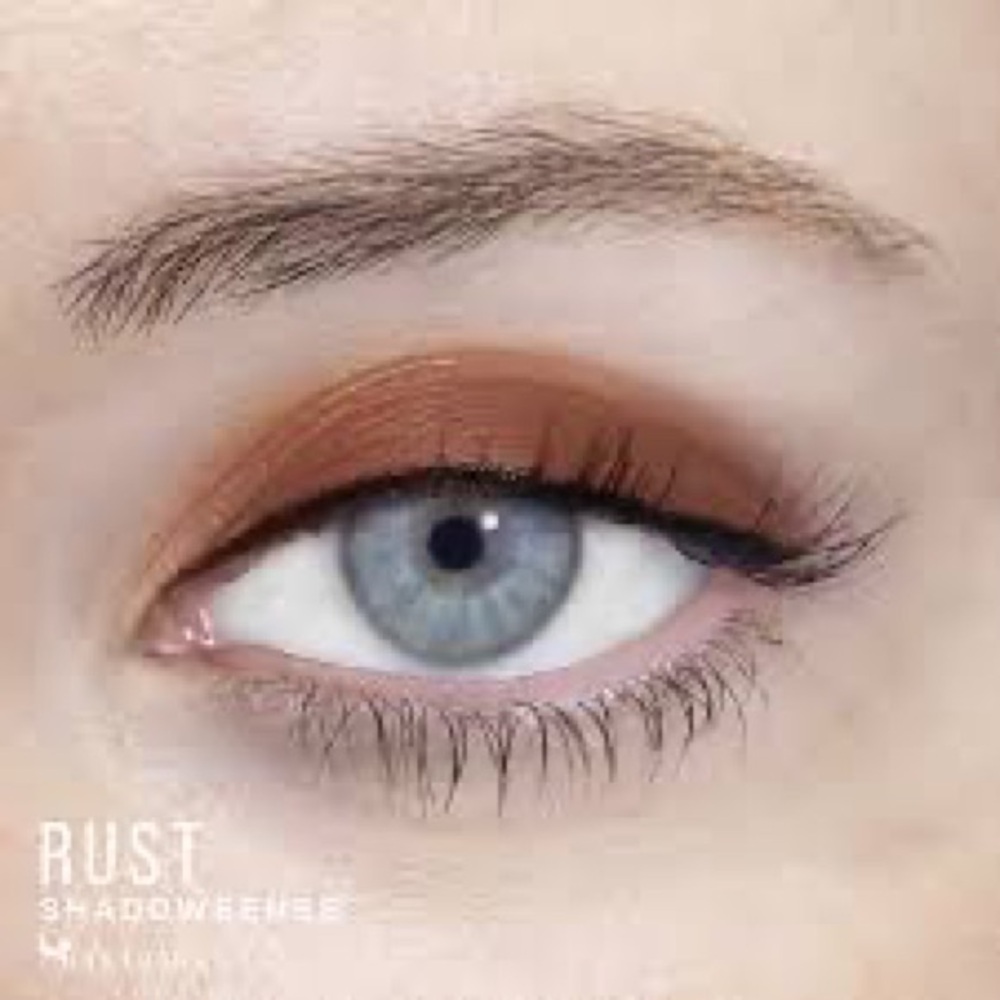 Shadowsense by Senegence. Shade: Rust. NWT.